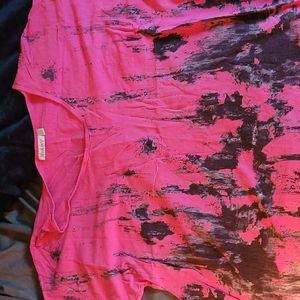 4x (34/36) pink & dark gray short sleeve long hem 32" casual top.